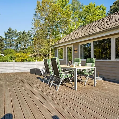 Rohan - 700m From The Sea By Interhome Vakantiehuis Rødby